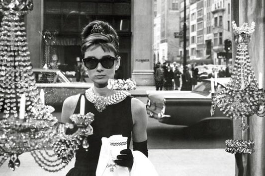 AUDREY HEPBURN BREAKFAST AT TIFFANY’S